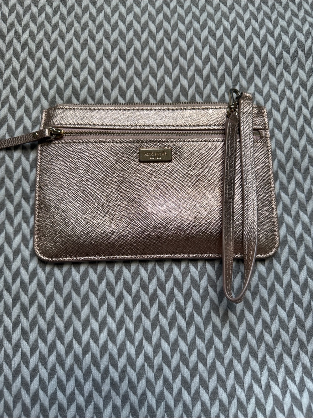 Kate Spade Metallic Rose Gold Wristlet Clutch